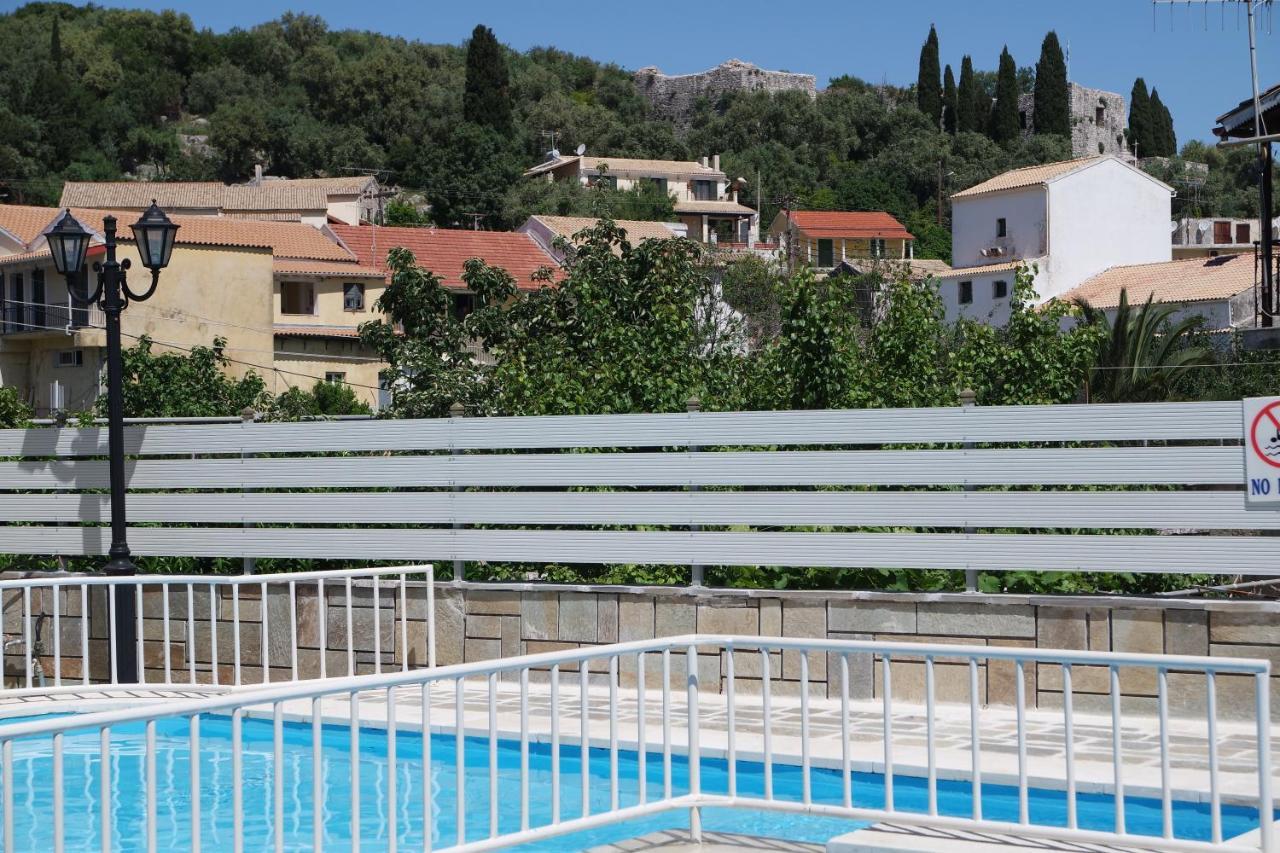 Solaris Methea- Luxury Central Villa By The Castle Kassiopi Exterior photo