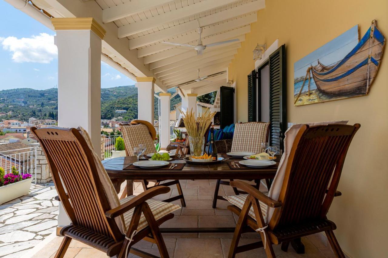 Solaris Methea- Luxury Central Villa By The Castle Kassiopi Exterior photo